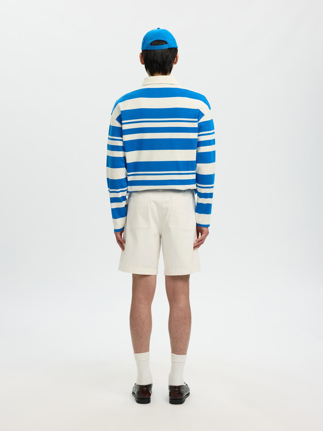 model_shot-back