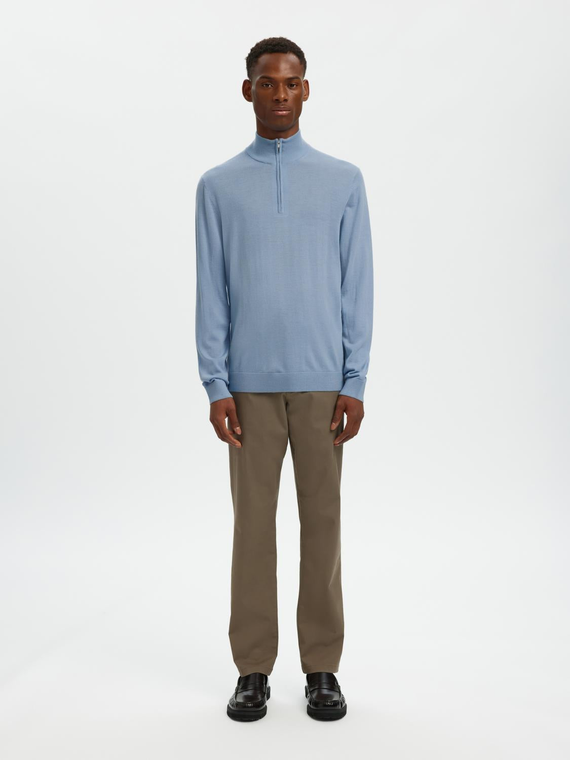 model_shot-front_full