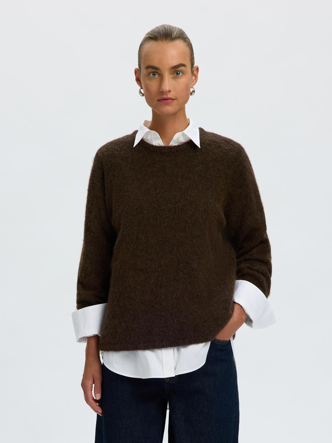model_shot-front