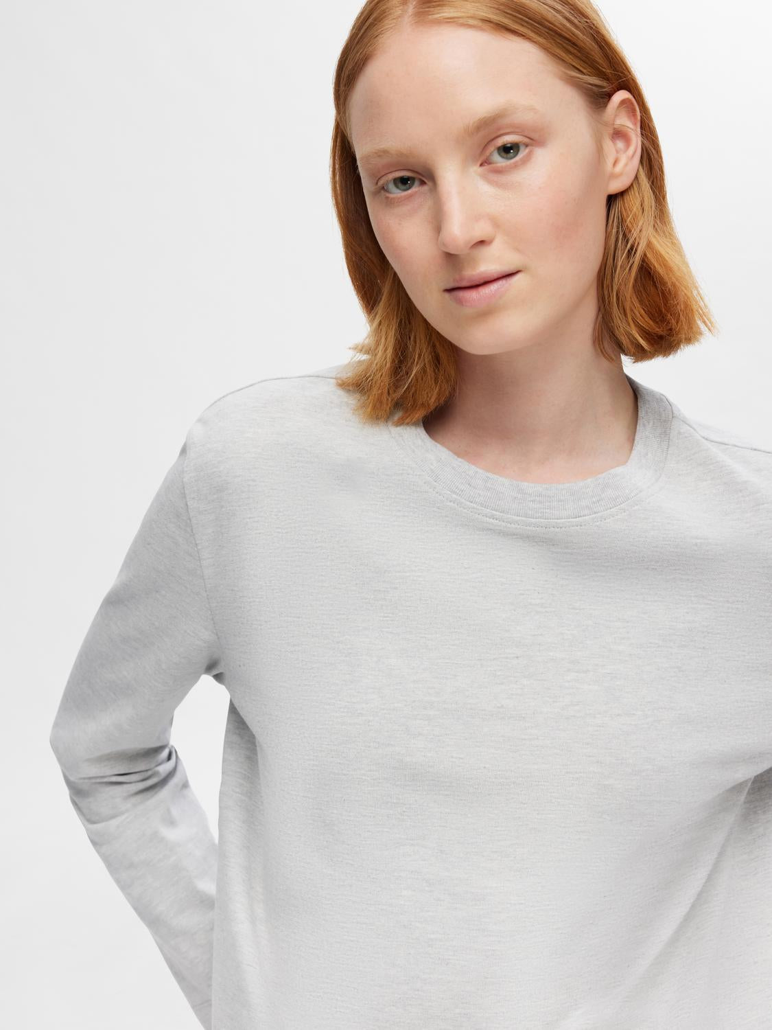 model_shot-detail