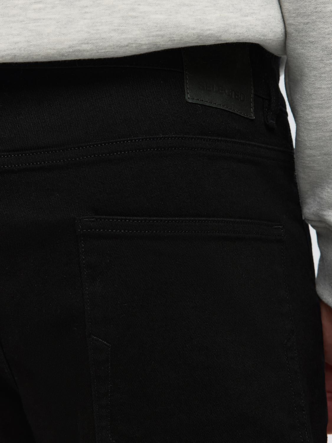 model_shot-detail