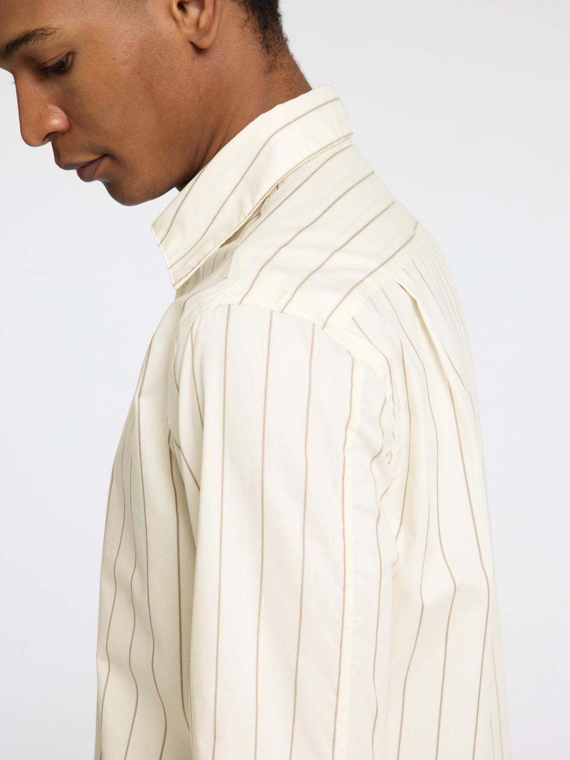model_shot-detail