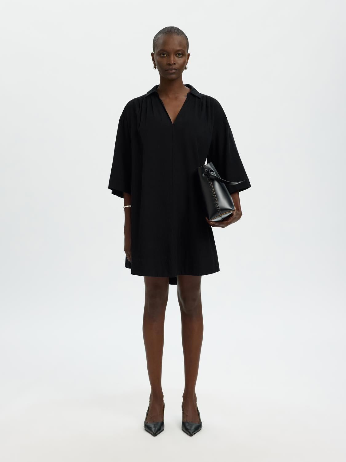 model_shot-front