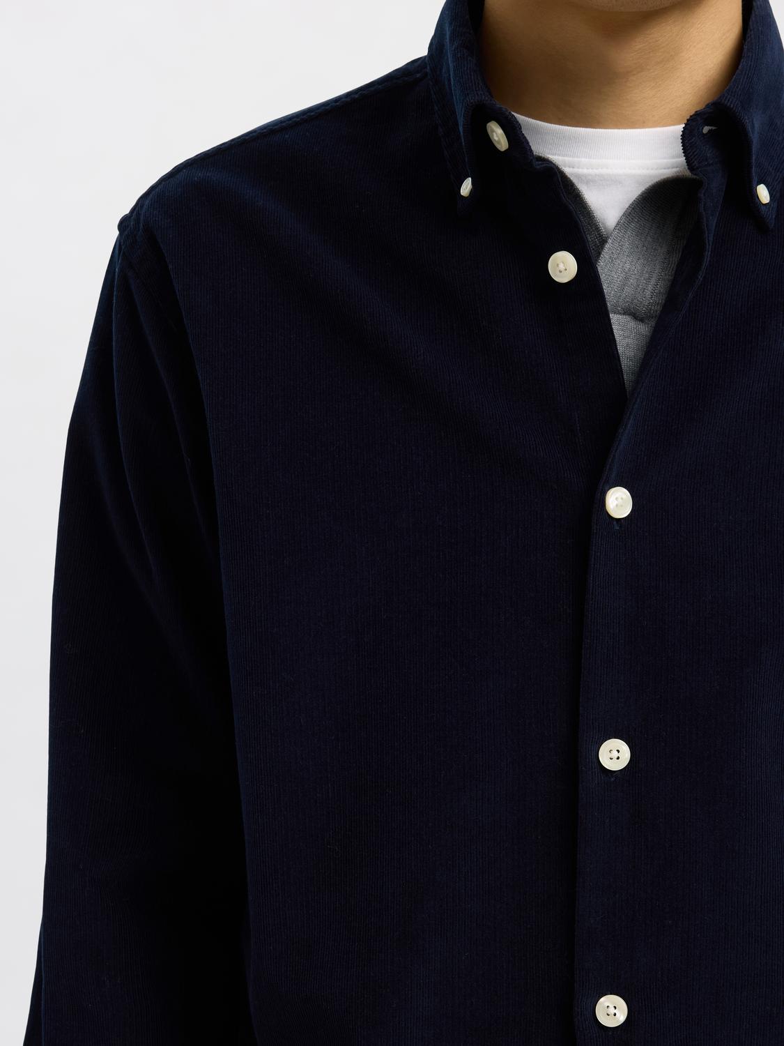 model_shot-detail