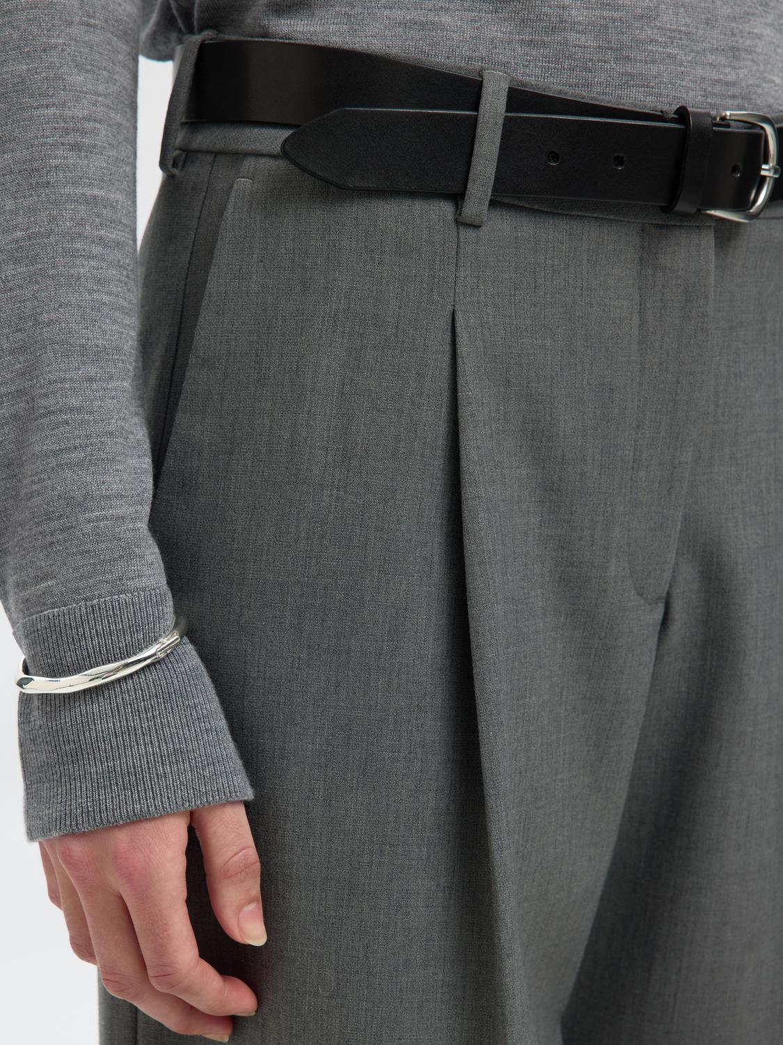 model_shot-detail