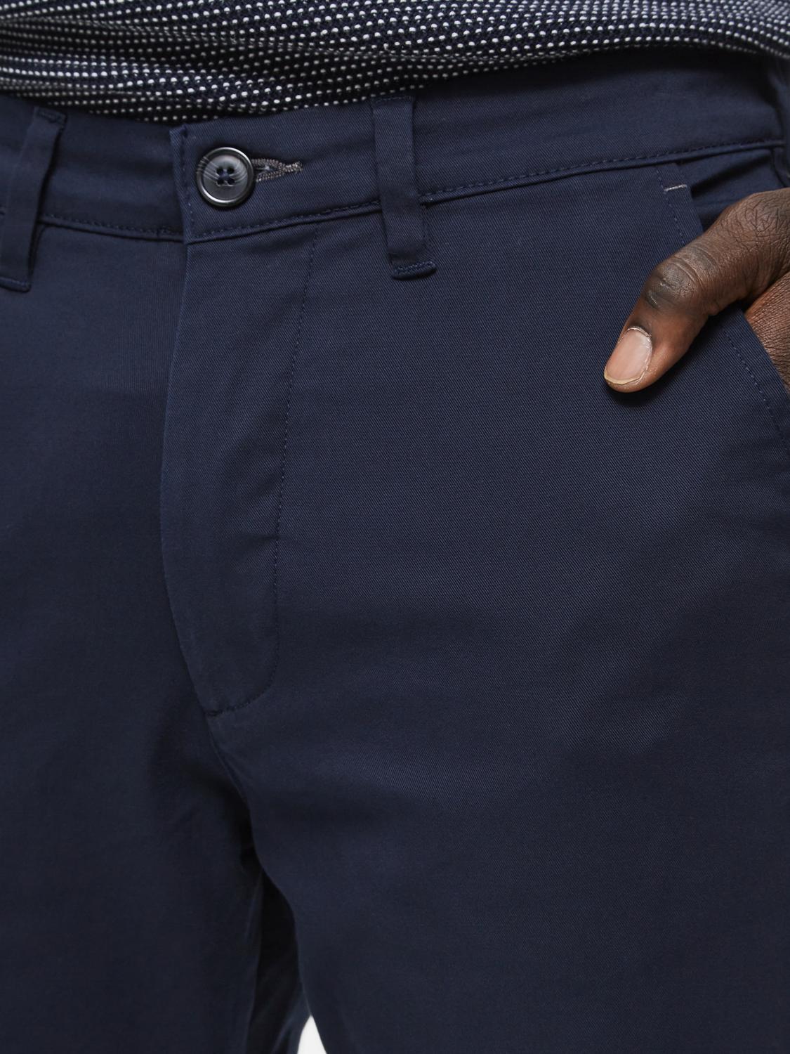 model_shot-detail