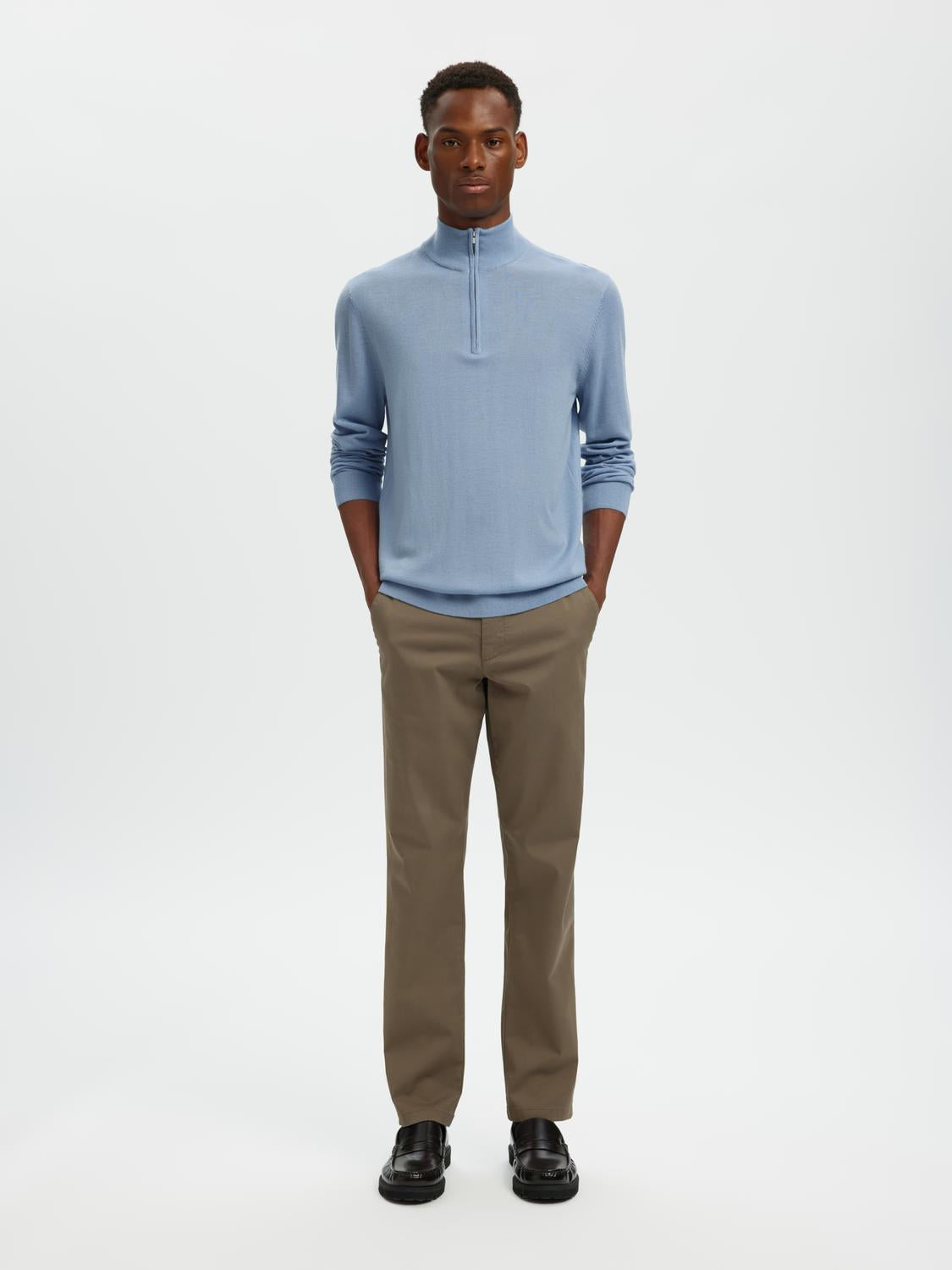 model_shot-creative