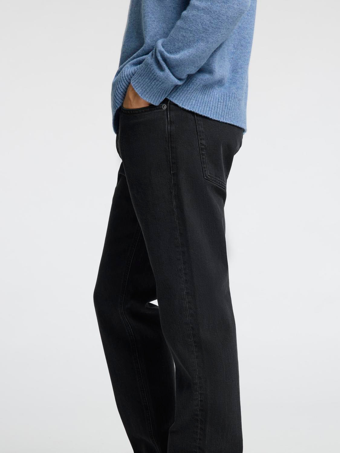 model_shot-detail