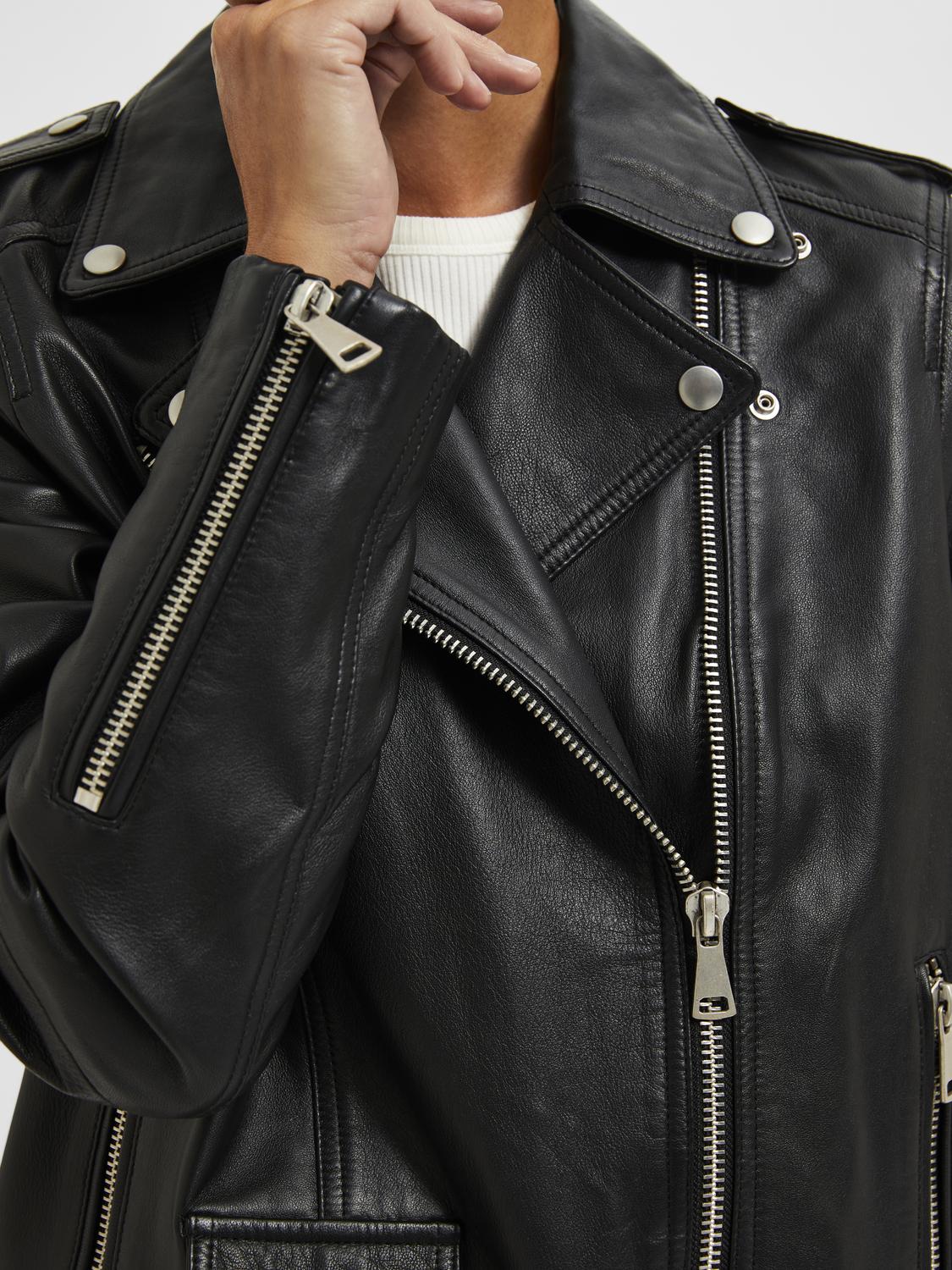 model_shot-detail