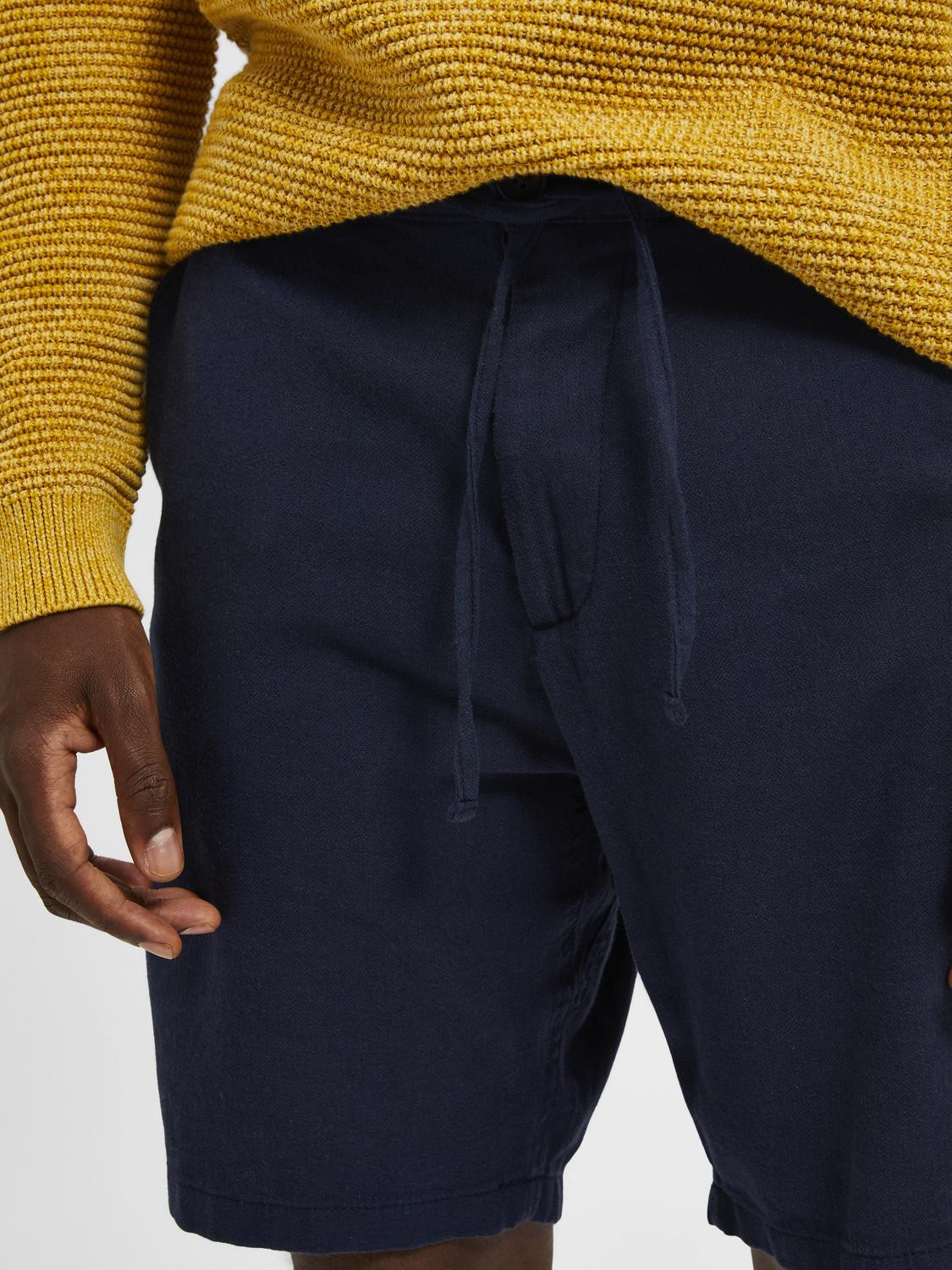 model_shot-detail