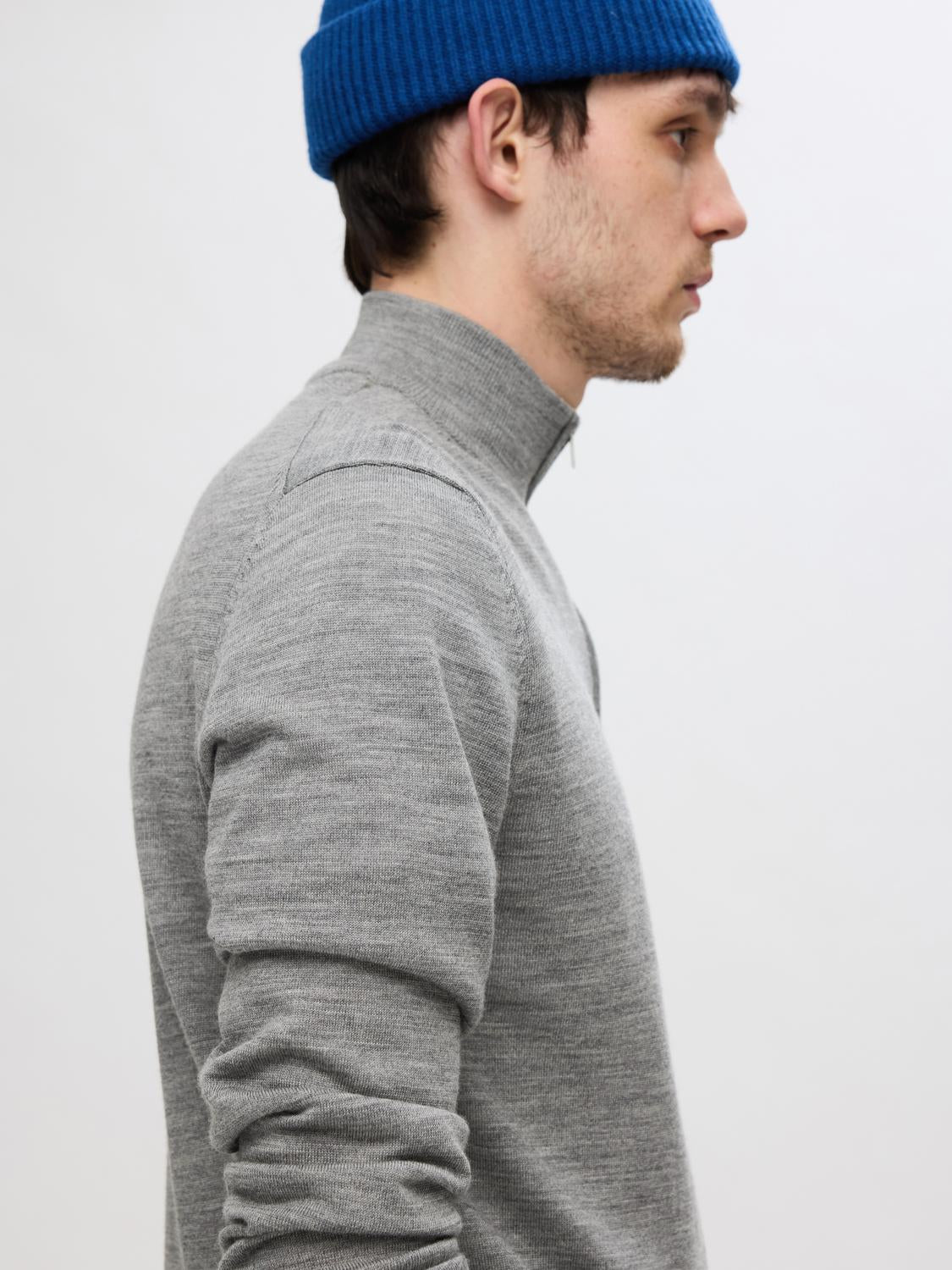 model_shot-creative