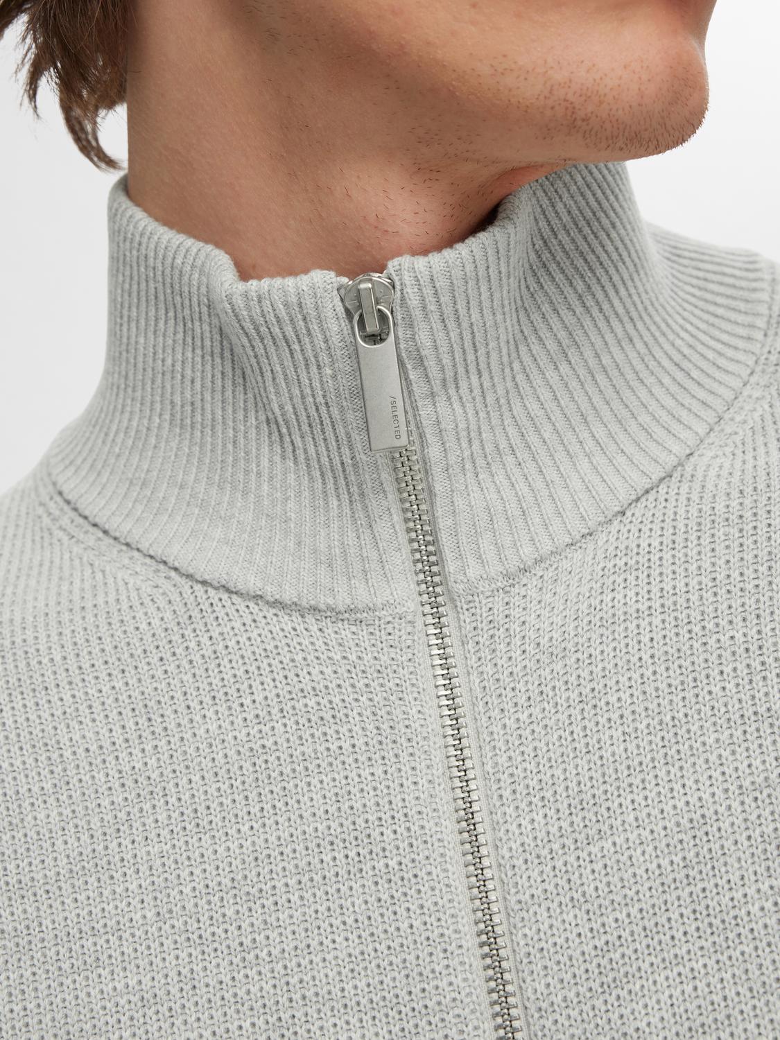 model_shot-detail