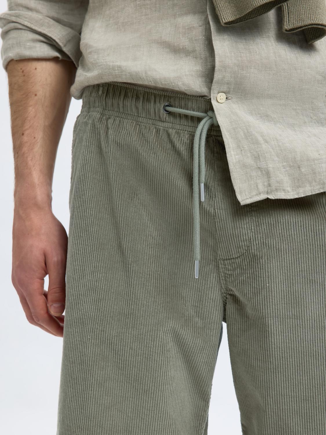 model_shot-detail