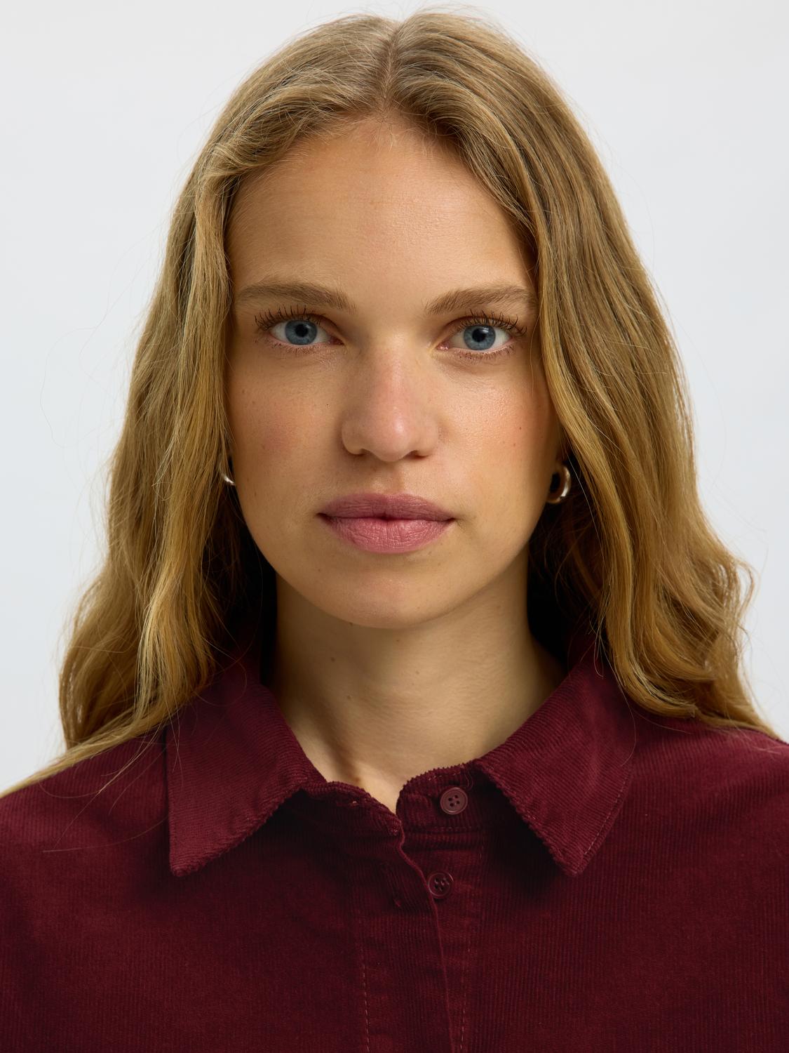model_shot-detail