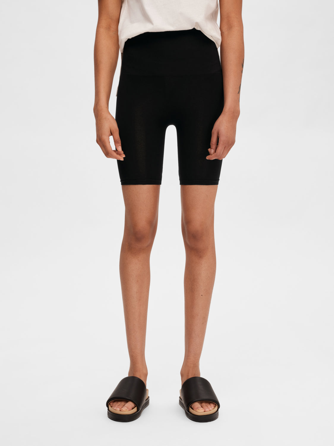 SLFSALLY Shorts - Black